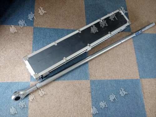 数显扭力扳手图片